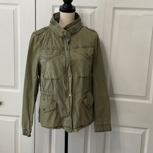 NWOT Levi's Women's Utility Jacket in Olive, Large